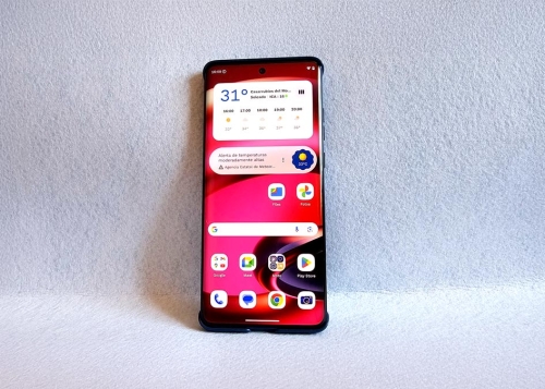 Review: Motorola Edge 60, un gama alta que lidera su segmento con un diseño inspirador y gran autonomía