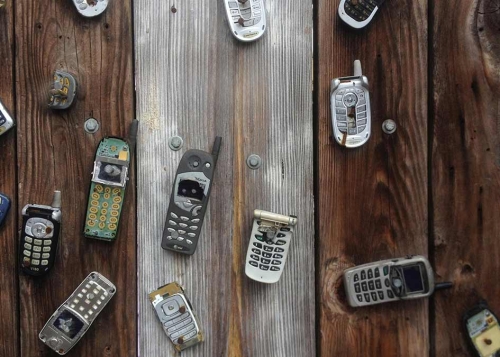Vivir con 6 teléfonos móviles: esta es la experiencia de un usuario preocupado por su privacidad