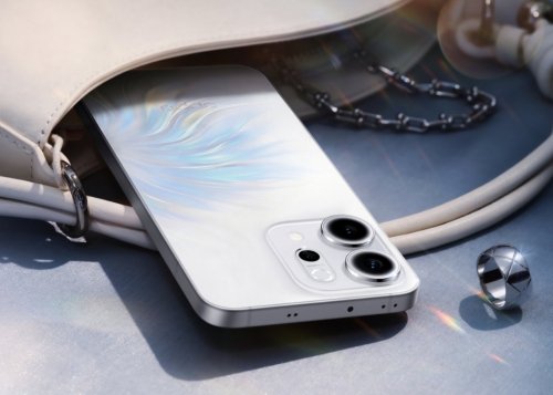 Reno 14 5G es oficial: Oppo mejora las baterías, pero la comparativa con sus rivales lo deja en mal lugar