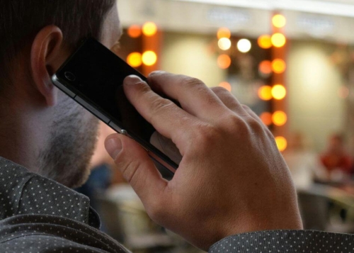 Cómo denunciar un número por llamadas comerciales