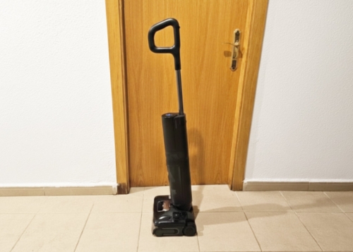 Review: Roborock F25 Ultra, una aspiradora-fregadora capaz de limpiar de una pasada todo tipo de manchas