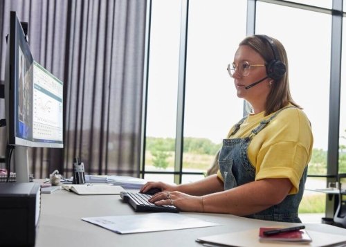 HP lanza una solucion para agilizar trámites administrativos gracias a la IA