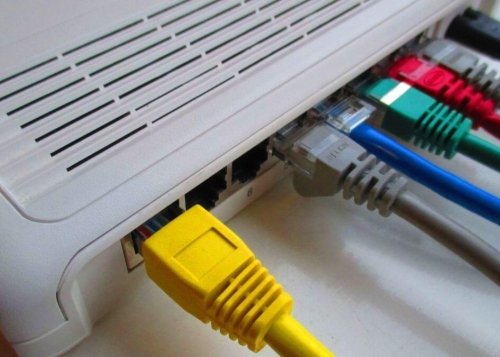 Un grave fallo de seguridad expone los routers de Movistar y Orange, ¿el tuyo?