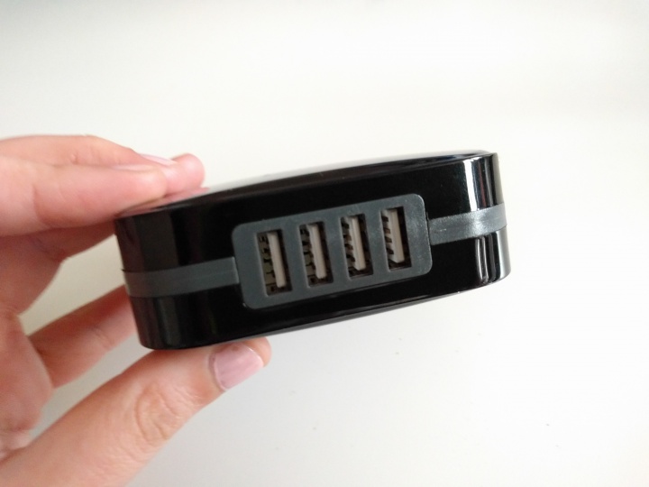 Imagen - Review: TooQ cargador de pared de 4 puertos USB, un complemento perfecto