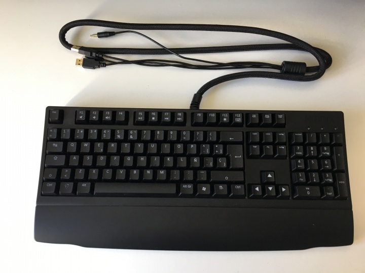 Imagen - Review: Mionix Zibal 60, un teclado retro para gaming y editores
