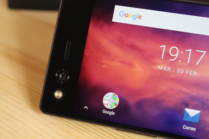 Imagen - Review: ZTE Axon M, el primer smartphone plegable tiene sus luces y sus sombras