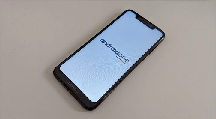 Imagen - Review: Motorola One, buen diseño y Android One para la gama media