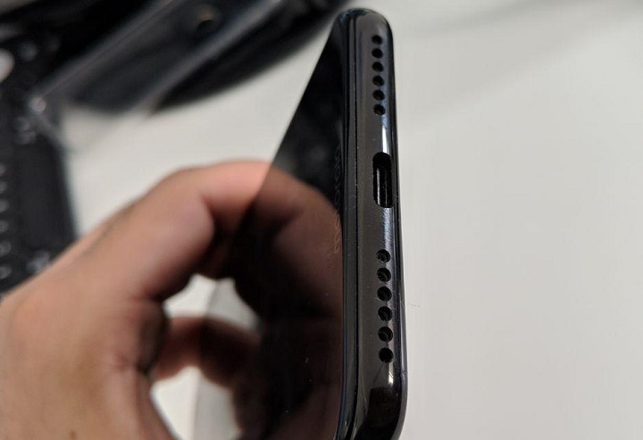 Imagen - Review: Motorola One, buen diseño y Android One para la gama media