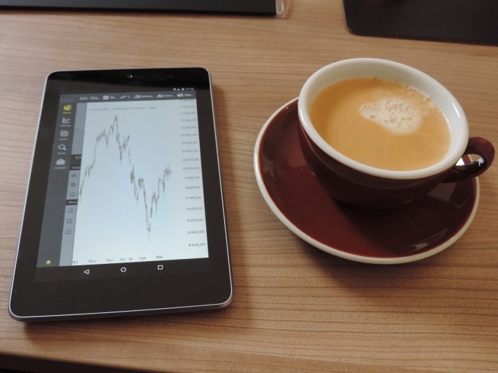 Imagen - Cómo aprender a invertir en bolsa online