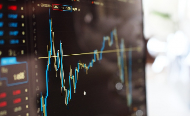 Imagen - Cómo aprender a invertir en bolsa online