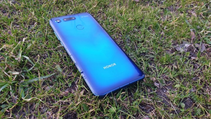 Imagen - Review: Honor View 20, fotos de 48 megapíxeles y cámara selfie incrustada en pantalla