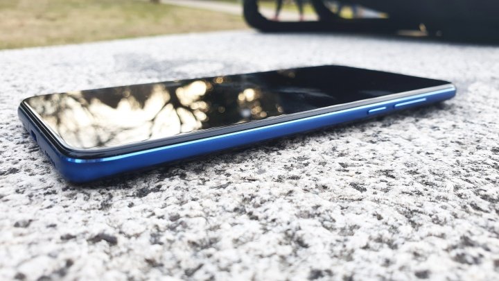 Imagen - Review: Honor View 20, fotos de 48 megapíxeles y cámara selfie incrustada en pantalla