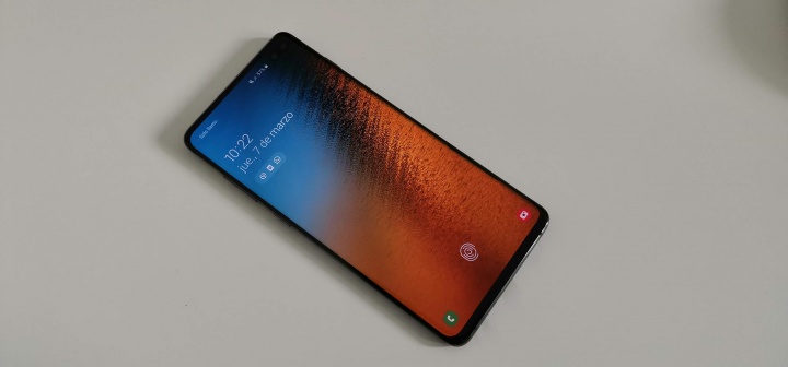 Imagen - Review: Samsung Galaxy S10+, una pantalla extraordinaria y un One UI que convence