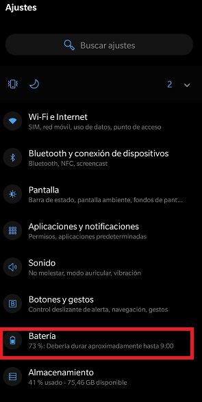 Imagen - ¿Es dañino seguir cargando la batería del móvil cuando ya está al 100%?