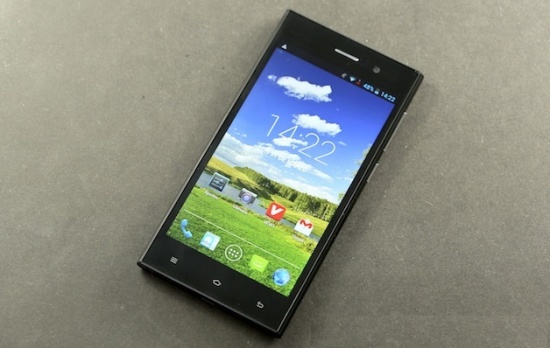 Imagen - Sunstech uSUN300, el smartphone de 5 pulgadas por 199 euros