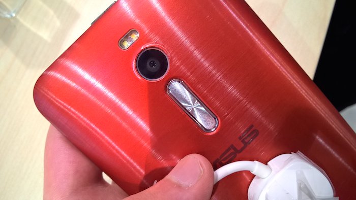 Imagen - ASUS ZenFone 2, ZenFone Zoom, ZenWatch y Transformer Book Chi presentados en el MWC 2015