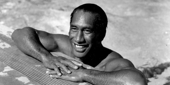 Imagen - Duke Kahanamoku protagoniza el Doodle de Google