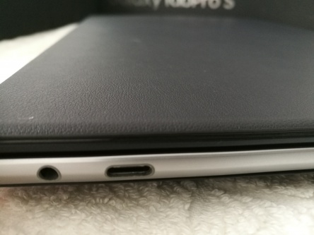 Imagen - Review: Samsung Galaxy TabPro S, un tablet con Windows 10 en un formato prometedor