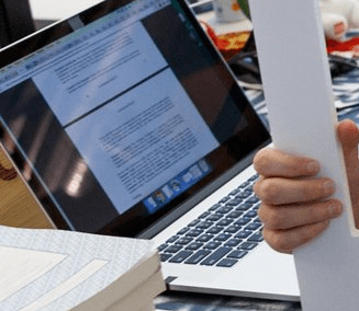 Imagen - El fundador de Facebook te aconseja tapar la webcam