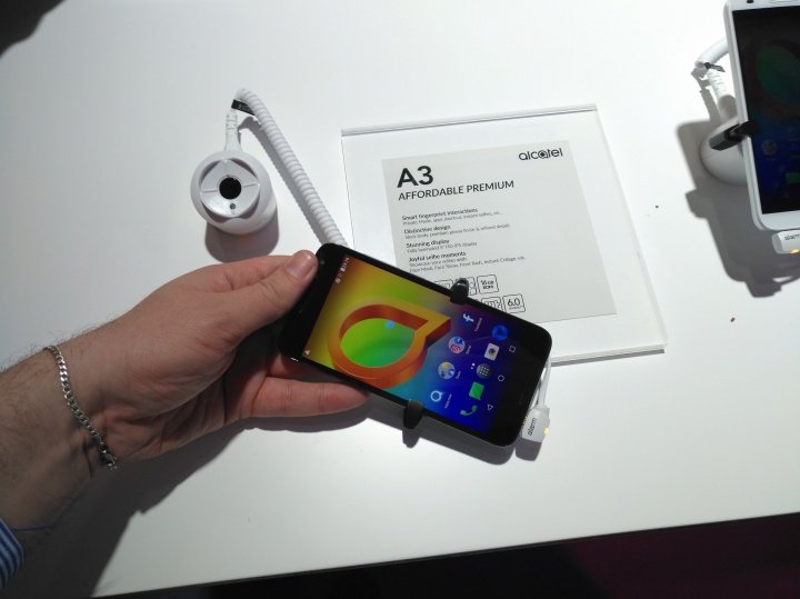 Imagen - Alcatel presenta los nuevos A5 LED, A3 y U5
