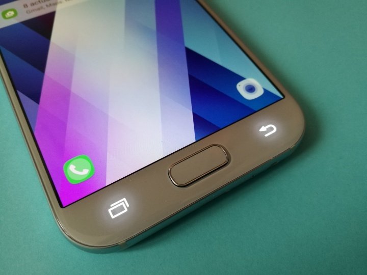 Imagen - BQ Aquaris X Pro vs Galaxy A5: ¿qué gama media es mejor?