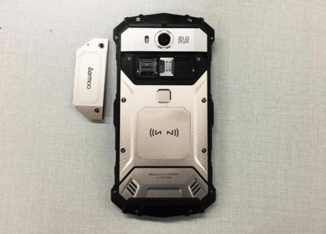 Imagen - Aermoo M1 demuestra c&oacute;mo se crea un smartphone resistente al agua y a las ca&iacute;das