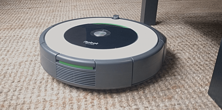 Imagen - Review: Roomba 696, un robot aspirador cómodo y eficiente
