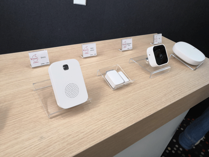Imagen - V-Home by Vodafone trae a España el hogar inteligente de Samsung SmartThings