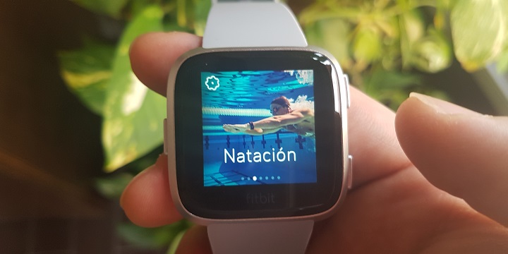 Imagen - Review: Fitbit Versa, un smartwatch deportivo con un buen diseño