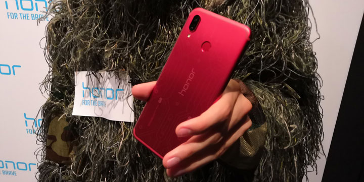 Imagen - Honor Play es oficial, el smartphone gaming con respuesta vibratoria y sonido 3D