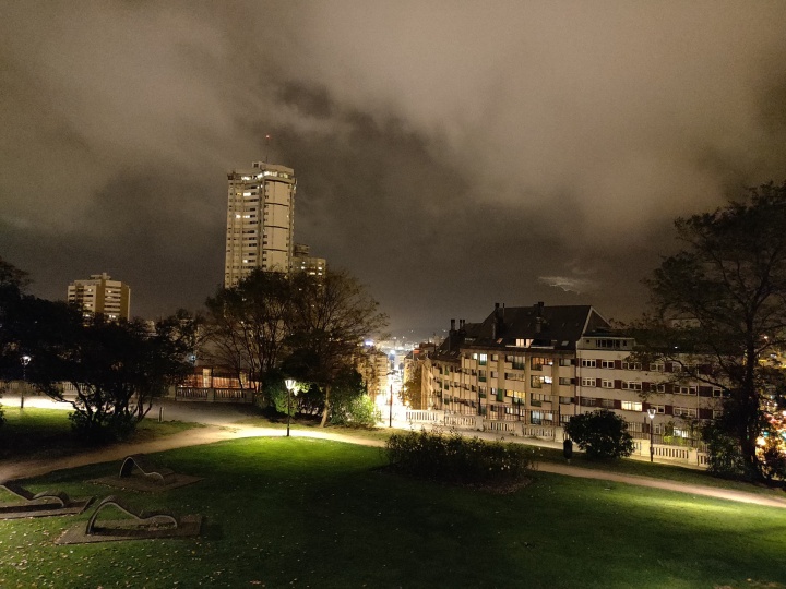 Imagen - Review: OnePlus 6T, lector de huellas en pantalla y mini notch para un móvil detallista