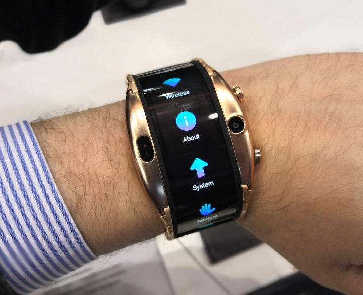 Imagen - Nubia Alpha, un smartphone con forma de smartwatch