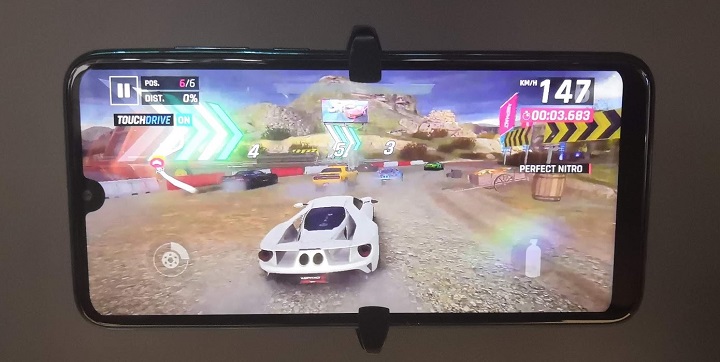 Imagen - Wiko View 3 y Wiko View 3 Pro: triple c&aacute;mara, pantalla sin bordes y 2 d&iacute;as de bater&iacute;a