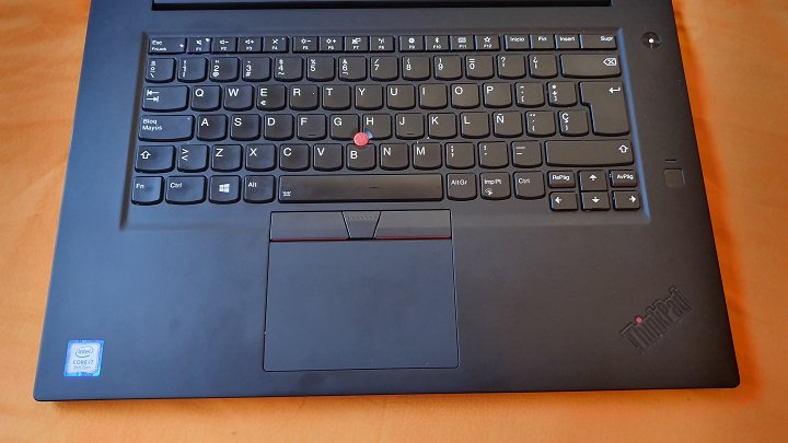 Imagen - Review: Lenovo ThinkPad X1 Extreme, un port&aacute;til robusto, potente y con un toque cl&aacute;sico