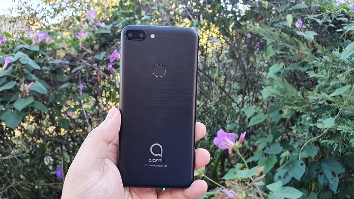 Imagen - Review: Alcatel 1S, un teléfono de otra época por diseño y precio