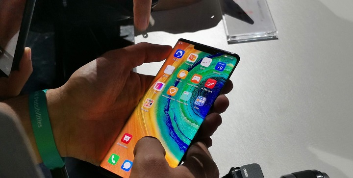 Imagen - Huawei Mate 30 Pro es oficial: 4 cámaras, pantalla Huawei Horizon y manteniendo el notch