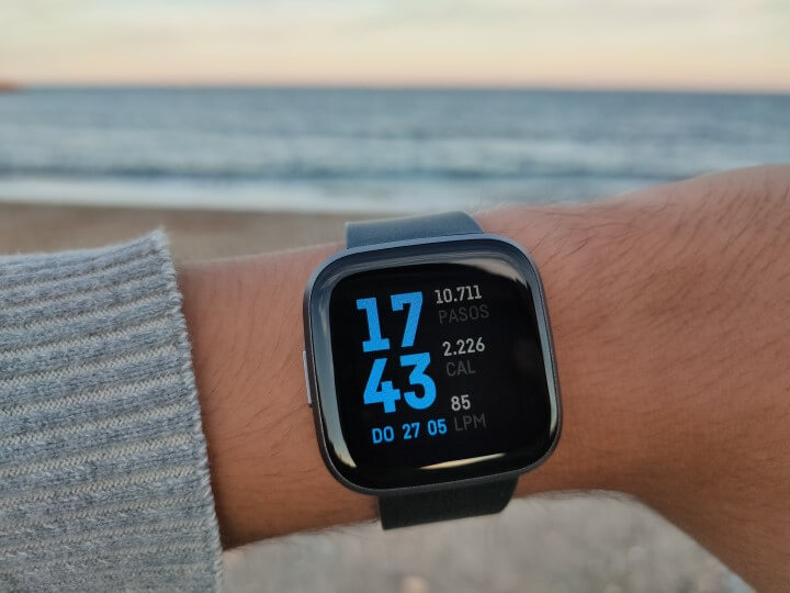 Imagen - Review: Fitbit Versa 2, el smartwatch para deportistas con Alexa como protagonista