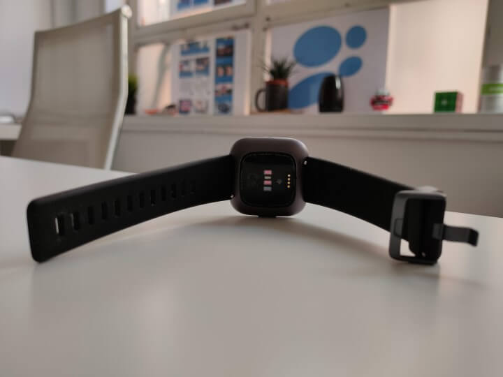 Imagen - Review: Fitbit Versa 2, el smartwatch para deportistas con Alexa como protagonista