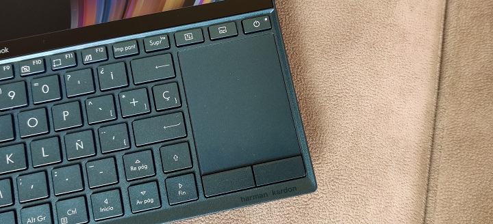 Imagen - Review: Asus ZenBook Duo, un portátil diferente con doble pantalla