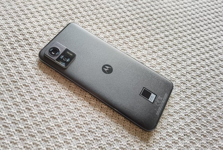 Imagen - Motorola Edge 30 Neo, análisis con opinión y precio