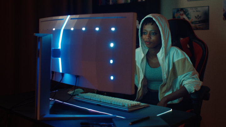 Imagen - Philips Evnia 34M2C7600MV: especificaciones y precio