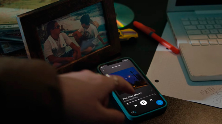 Imagen - Spotify lanza un DJ que mezcla y comenta canciones