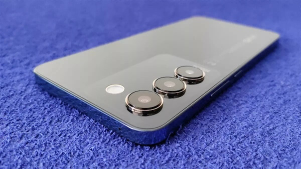 Imagen - 8 m&oacute;viles por menos de 300 euros con los que acertar&aacute;s en tus regalos de Navidad