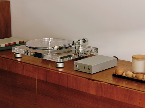 Imagen - Audio-Technica AT-LPA2: diseño trasparente en un tocadiscos premium