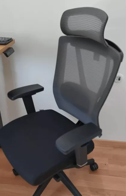 Imagen - Silla BS14 y mesa E7 Plus de FlexiSpot: comodidad y tecnología pueden ir de la mano