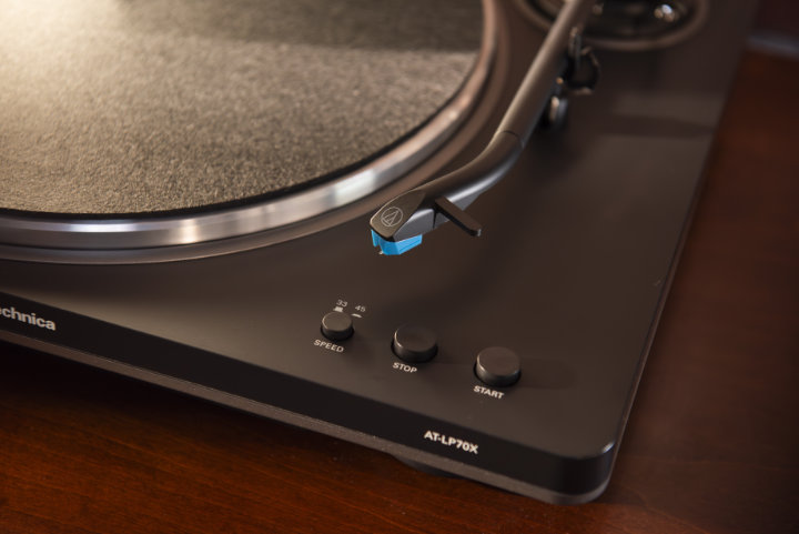 Imagen - Audio-Technica AT-LP70XBT y AT-SP3X: giradiscos y altavoces para los fans de los vinilos