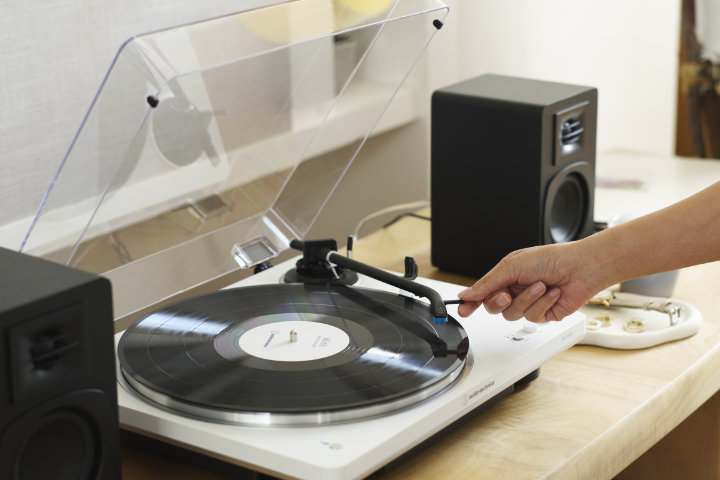 Imagen - Audio-Technica AT-LP70XBT y AT-SP3X: giradiscos y altavoces para los fans de los vinilos