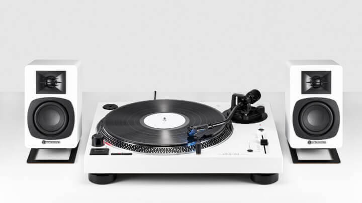 Imagen - El giradiscos Audio-Technica AT-LP120XBT-USB ahora tambi&eacute;n disponible en blanco por 399 &euro;