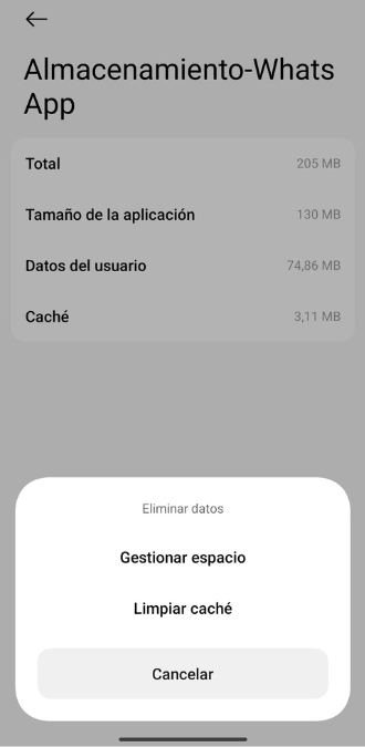 Imagen - Cambiar de c&aacute;mara en una videollamada de WhatsApp no funciona: posibles soluciones