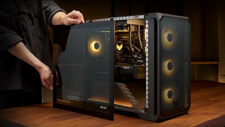 Imagen - TUF Gaming T700: un PC gaming ultrarresistente con refrigeraci&oacute;n l&iacute;quida y un dise&ntilde;o &uacute;nico